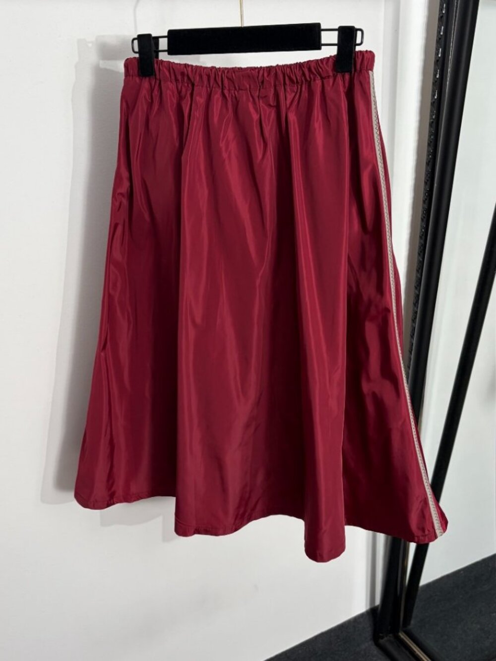 Miu Miu Letter-Print Drawstring Waist Casual Skirt - Picture 5 of 9